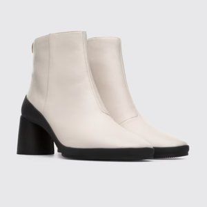 Camper 'Upright' Ankle Boots